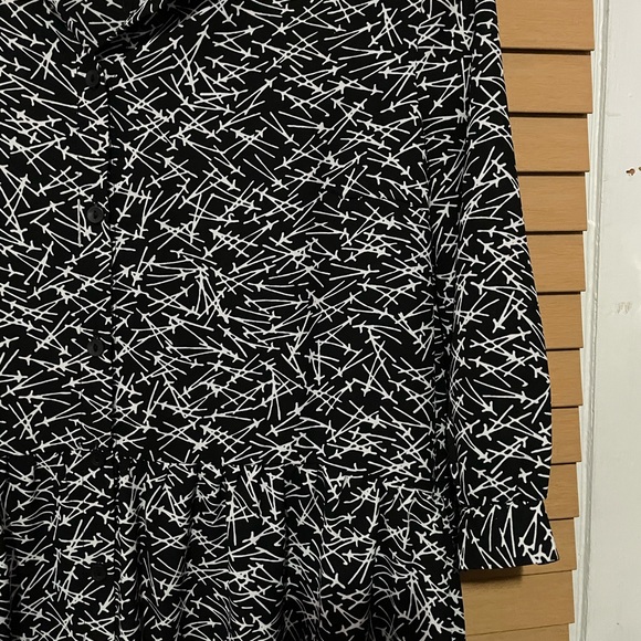 JDY midi dress in geo print - Picture 6 of 7